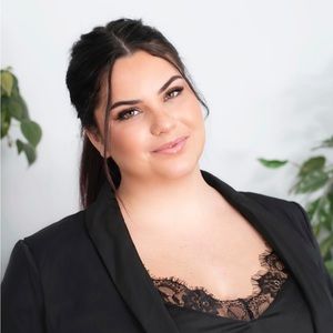 Meet your Posher, Rachel